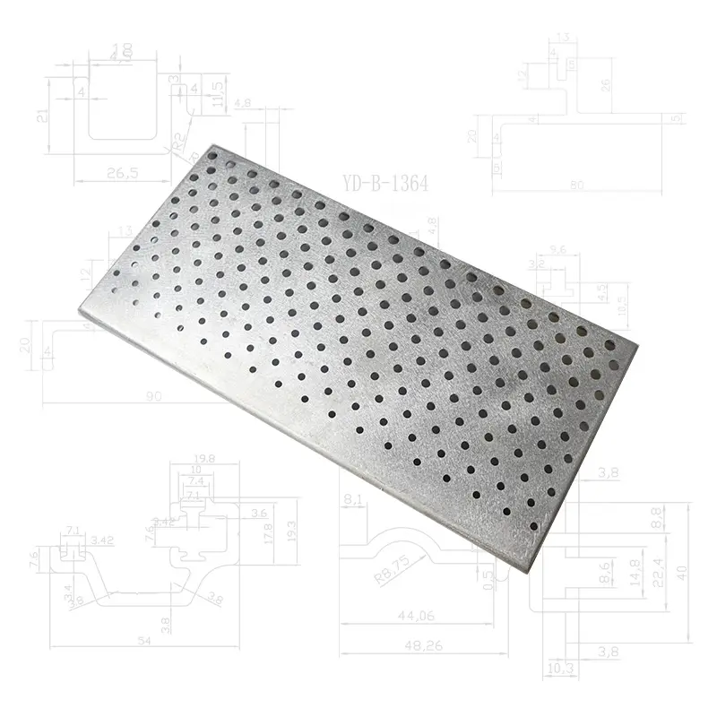 Muro cortina de construcción Paneles de muro cortina de construcción 3mm 5mm Luminarias 10mm de espesor disponibles Placa de Aluminio perforado