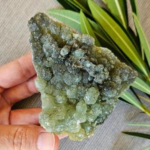 Piedras Curativas de Prehnita Verde Natural al por Mayor, Especímenes Minerales, Cristales Antiguos para Decoración - Product Image 4