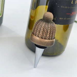 Tapón de Metal de <span class=keywords><strong>Caperucita</strong></span> <span class=keywords><strong>Roja</strong></span> creativo personalizado para champán, tapón de botella de <span class=keywords><strong>vino</strong></span> de regalo personalizado reutilizable - Product Image 4