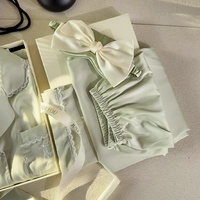 Ensemble de pyjamas en satin brodé personnalisé, basique et régulier, 2 pièces, pyjamas en soie de luxe pour femmes, pyjamas blancs pour femmes, ensembles de vêtements de nuit en satin