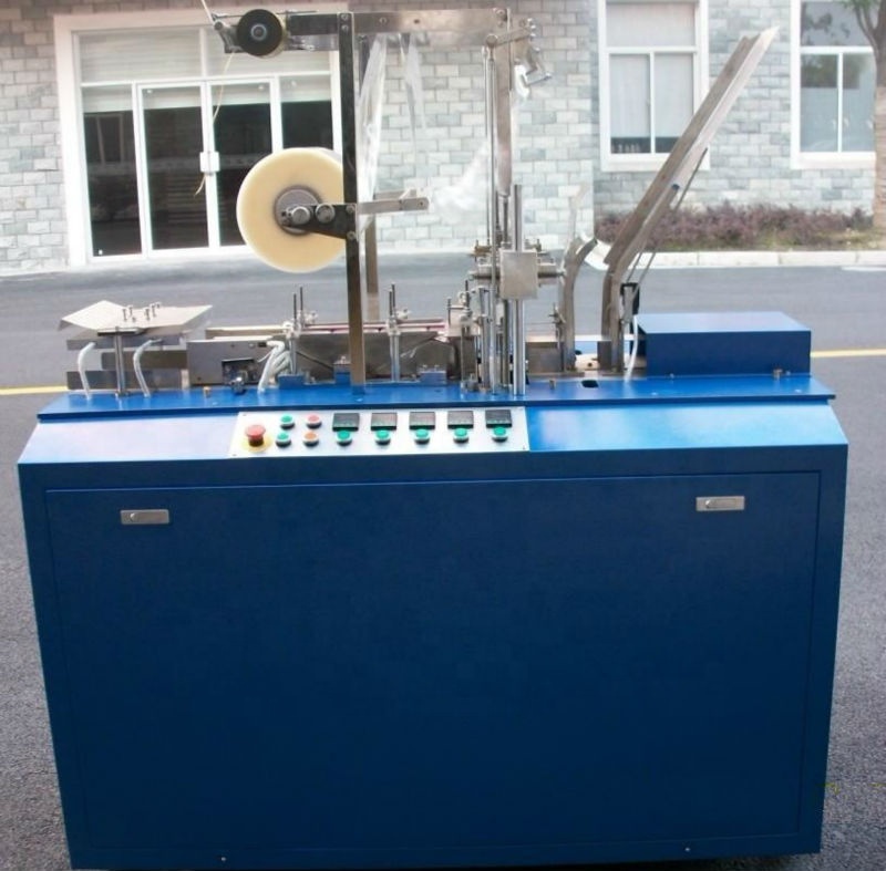 Small Automatic Cosmetic Perfume Box 3d Film Packing Equipment Condom Overwrapping Packaging Cellophane Wrapping Machine