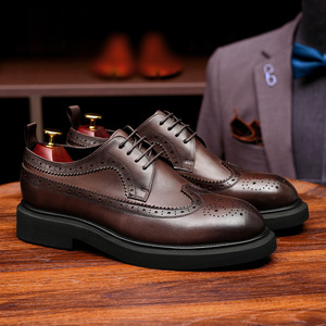 <span class=keywords><strong>Scarpe</strong></span> <span class=keywords><strong>da</strong></span> <span class=keywords><strong>Uomo</strong></span> Stringate Traspiranti Brogue Britanniche Intagliate in Vera Pelle Suola Spessa Rialzate <span class=keywords><strong>Sposo</strong></span> Matrimonio Business Formale - Product Image 3