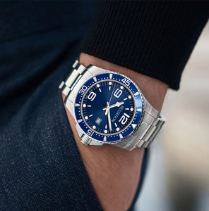 Reloj de Cuarzo Analógico con Logotipo Personalizado, Correa de Acero Inoxidable, Cristal con Revestimiento de Zafiro, 42 mm, Resistente al Agua 5 BAR, de Lujo, para Hombre - Product Image 3