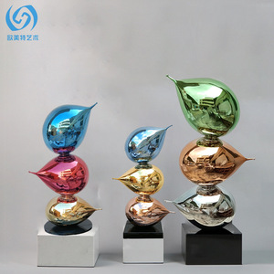 Sculpture de ballon colorée en fibre de verre, forme géométrique abstraite irrégulière, décoration de colonne unique faite à la main, à poser au sol - Product Image 3