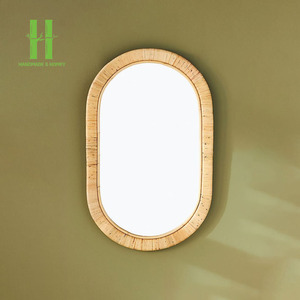 Venta al por mayor superventas espejo de ratán decoración colgante de pared hecho a mano en Vietnam con patrón de planta OEM disponible - Product Image 6