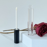 Tubes de brillant à lèvres de luxe ronds 3,5 ml 3,8 ml 4 ml avec capuchon noir – Contenants vides pour brillant à lèvres en gros