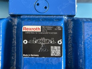 R901006547 4WRZE10W6-50-7X/6EG24N9ETK31/F1D3M Distributeur directionnel proportionnel piloté par commande, OBE NG10, Stock d'origine - Product Image 3