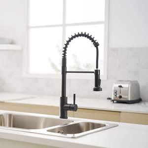 ก๊อกน้ำห้องครัวแบบดึงลงได้ ยี่ห้อ KANGJU สีโรสโกลด์ ผลิตจากสแตนเลสขัดเงา ดีไซน์ทันสมัย ติดตั้งบนเคาน์เตอร์ น้ำร้อนน้ำเย็น - Product Image 5