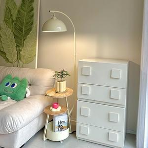 Lámpara de Pie de Estilo Vintage Color Crema para Sala de Estar, Mesas de Centro, Estantes de Esquina, Dormitorios, Mesitas de Noche - Product Image 1