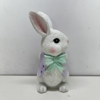 Figurine de lapin en résine tenant une crème glacée, fabricant sur mesure pour les détaillants de cadeaux de Pâques et les marques de décoration intérieure