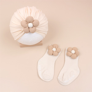 Bonnet en coton automne-hiver et chaussettes antidérapantes pour bébés garçons et filles, nouveau-nés jusqu'à 2 ans, pour usage quotidien, <span class=keywords><strong>plage</strong></span>, fêtes, uni - Product Image 4
