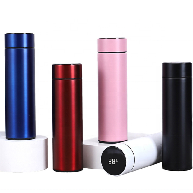 304 Stainless Steel LED Temperature Display Vacuum Sports Water Bottle with Smart Reminder 500ml Leak-Proof Camping & Office Use