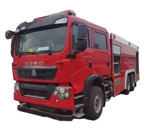 Le camion de pompiers en mousse HOWO 8t de haute qualité devrait être un camion à moteur d'urgence