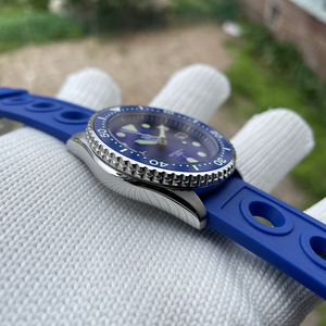 <span class=keywords><strong>นาฬิกา</strong></span>ดำน้ำผู้ชาย SD1973 STEELDIVE แบรนด์แท้ ราคาขายส่ง ขนาด 41.2 มม. ตัวเรือนสแตนเลส กระจกแซฟไฟร์ กันน้ำลึก 20ATM ระบบอัตโนมัติ NH35 - Product Image 4