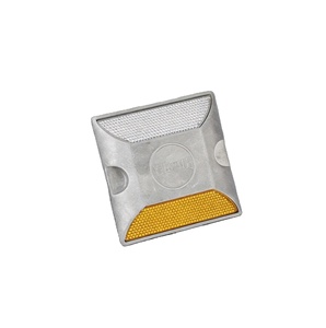 Marqueurs routiers en aluminium haute visibilité 105*105mm LB-18, yeux de chat réfléchissants à lentille microprismatique pour la sécurité routière - Product Image 1