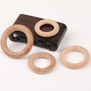 Anneaux en bois de hêtre, couleur naturelle, polis, pour la fabrication de bijoux DIY, accessoires pour bracelets de dentition pour bébés, vente en gros - Product Image 1
