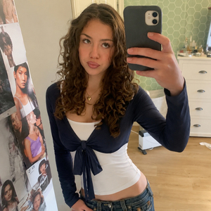 Conjunto de Dos Piezas para Mujer: Camiseta de Manga Larga con Bloques de Color y Blusa Tipo Cami con Cordones Delanteros, Estilo Casual, Transpirable, para Verano, Estudiantes y Uso Diario - Product Image 6