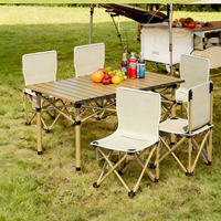 Tables et chaises de pique-nique pliantes de camping de plage pliantes portables et légères pour l'extérieur pour les pique-niques et les aventures à la plage