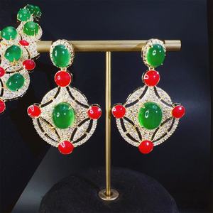 Set <span class=keywords><strong>di</strong></span> Gioielli Stile <span class=keywords><strong>Palazzo</strong></span> <span class=keywords><strong>di</strong></span> <span class=keywords><strong>Giada</strong></span> Placcato Oro Vintage, Collana e Orecchini per Donna, Regalo per Festival Cinesi, Set <span class=keywords><strong>di</strong></span> Gioielli <span class=keywords><strong>di</strong></span> Alta Gamma - Product Image 3