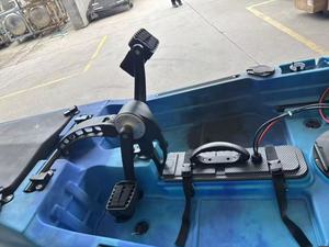 Moteur <span class=keywords><strong>électrique</strong></span> de pêche Yak Outdoors pour <span class=keywords><strong>kayak</strong></span> à <span class=keywords><strong>propulsion</strong></span> par aileron, 55 lbs de poussée, accessoire robuste pour sports nautiques en plein air - Product Image 2