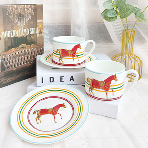 Best Selling Nordic Luxury Yellow Horse and Red Horse Restaurant <b>Set</b> Bone China Eco-Friendly Cup & Saucer for Party Use - Product Image 6