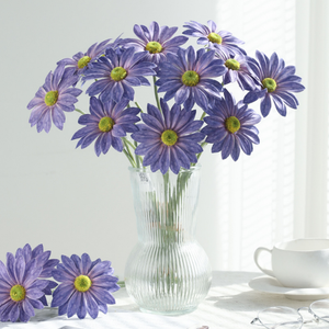 Flor Artificial de Crisantemo <span class=keywords><strong>y</strong></span> Margarita de Alta Gama para Fotografía de Bodas al Aire Libre, Color Azul Púrpura Monet, Hidratante <span class=keywords><strong>y</strong></span> Resistente al <span class=keywords><strong>Sol</strong></span> - Product Image 1