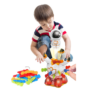 Venta al por mayor <span class=keywords><strong>Juego</strong></span> de mesa de juguete para niños Rocket Pirate Barrel con luz y música - Product Image 4