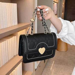 Nouveau sac carré mini à chaîne tendance pour femmes, sac bandoulière léger et luxueux - Product Image 1