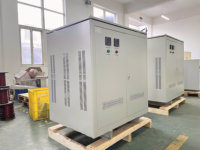 Transformateur triphasé automatique à vitesse variable 50 kVA 50 kW 480 V 440 V 60 Hz à noyau toroïdal et enroulement en cuivre pour usage électrique