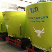 Remorque mélangeuse verticale TMR 8CBM 10CBM 12CBM, tractée par un tracteur, pour le mélange d'aliments pour bétail avec balance intégrée