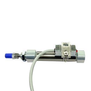 Capteur à interrupteur à lame à deux fils AC/DC 24-220V, capteur de contrôle magnétique à induction cylindrique avec interrupteur magnétique - Product Image 1