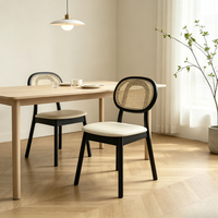 Chaise de salle à manger en bois massif noir avec dossier en rotin et assise rembourrée en cuir, ergonomique, légère, durable, stable, style Mid-Century Japandi