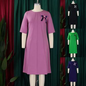 Robes pour femmes, dernières tendances, élégantes, col rond, manches courtes, grandes tailles, robe de bureau ample, robe midi en coton pour le travail. - Product Image 2