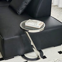 Table d'angle moderne simple et luxueuse en métal Table d'appoint en acier inoxydable avec dessus en verre Petite table basse pour le salon