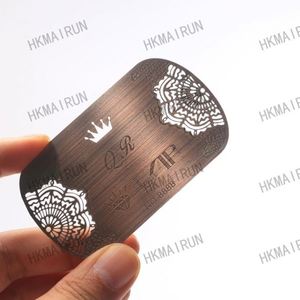 Tarjetas Metálicas Doradas Personalizadas de 0.8 mm a Bajo Precio - Product Image 4