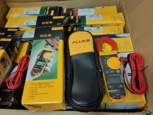 Pinza Amperimétrica Digital True <span class=keywords><strong>RMS</strong></span> F Luke 317 - Product Image 4