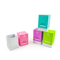 Boîte personnalisée OEM avec couvercle et base en papier kraft recyclé, impression logo, revêtement UV et gaufrage pour compléments et sachets