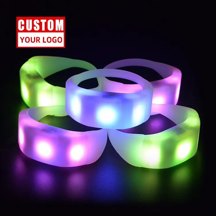 Custom Logo Led Bracelets Concerts Bar Nightclub Wedding Party Event Party Supplies Remote Control Led Light Wristband