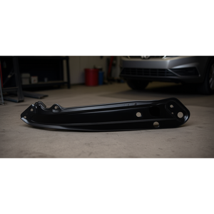 Poutre de renfort de pare-chocs Marco pour Volkswagen Jetta 2019-2020, pièce de rechange à visser, acier noir, neuf, côté droit - Product Image 1