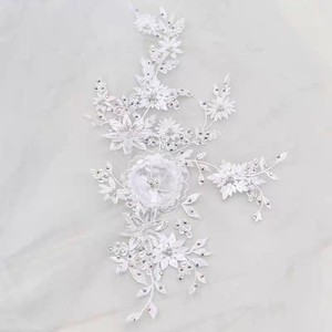 Patch en dentelle brodée florale, applique de fleurs 3D pour robe, marron, rose, blanc, fil de nylon, broderie informatique T016 - Product Image 3