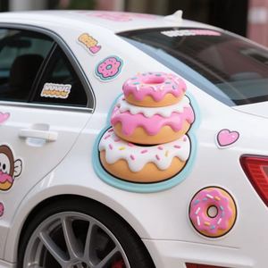 Pegatinas personalizadas para coches, resistentes al agua, de vinilo troquelado, etiquetas autoadhesivas y pegatinas de PVC troqueladas con logotipos de dibujos animados. - Product Image 3