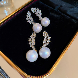 Orecchini a perno con perle stile francese, eleganti e lussuosi, gioielli da sposa per donna, per feste, uso quotidiano, outfit, regalo - Product Image 4