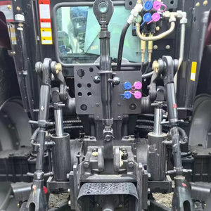 Tractor Yto Lx2004 <span class=keywords><strong>4x4</strong></span> <span class=keywords><strong>de</strong></span> <span class=keywords><strong>segunda</strong></span> <span class=keywords><strong>mano</strong></span> 200 Hp con buenas condiciones Precio <span class=keywords><strong>más</strong></span> barato en China - Product Image 4