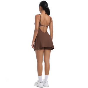P864 Vestido de entrenamiento de tenis para mujer con logotipo personalizado con pantalones cortos y sujetador Falda de yoga atlética de golf para ropa de tenis - Product Image 5