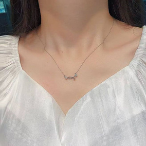 Collana con Ciondolo a Stella Bicolore in Stile Foresta Semplice per Donne, Gioiello con Catena per Clavicola in Stile Coreano - Product Image 4