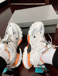 Chaussures de sport respirantes de qualité supérieure pour hommes et femmes, de marque de luxe, pour la course et la marche, avec amorti - Product Image 4