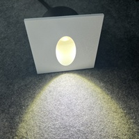 Lampu Tangga LED Terpasang 3W 80X80XH50mm Tahan Air Berbahan Aluminium Polikarbonat untuk Tangga Dalam dan Luar Ruangan Universal