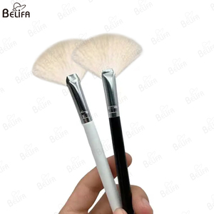 Özelleştirilmiş tek taşınabilir Fan maske fırça süper yumuşak beyaz keçi saç fırçası aplikatör yüz Fan fırça - Product Image 3