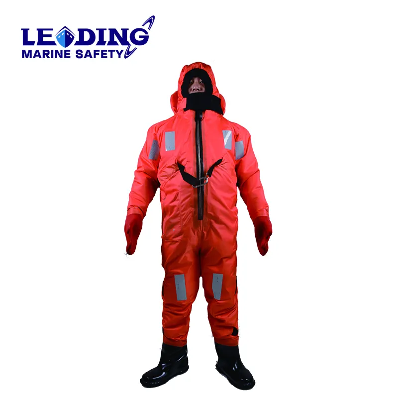Гидрокостюм спасательный. Спасательные гидрокостюмы морские. Погружные костюмы. Immersion Suit attached Life Jacket.