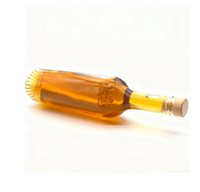 Bouteille à liqueur élégante en verre transparent gaufré avec bouchon en liège 550ml/700ml/750ml pour whisky, brandy et spiritueux haut de gamme